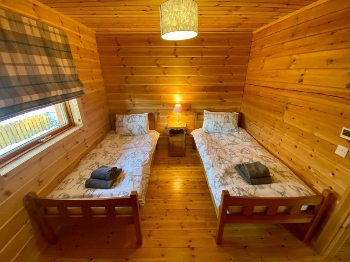 Pine Lodge Gorebridge Exteriör bild